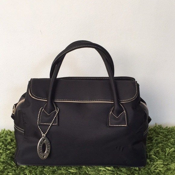 Steve Madden Handbags - Steve Madden black tote